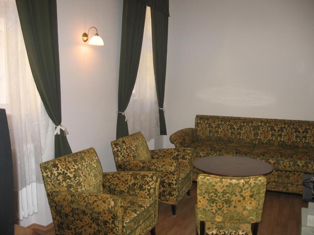 Mater Salvatoris House Hotel Gödöllő Exterior foto